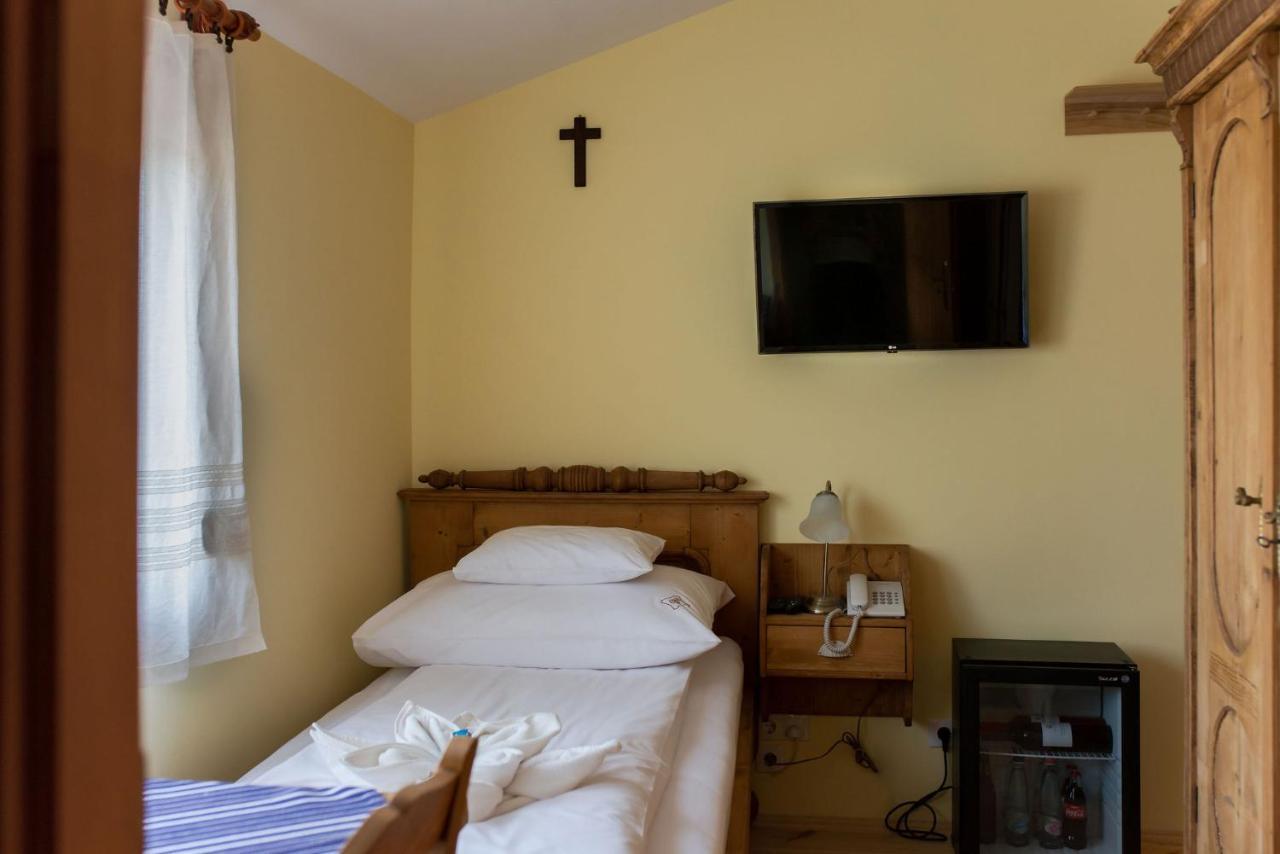 Bed and Breakfast Szent Gellert Borhaz Es Vendegfogado Makó Exterior foto